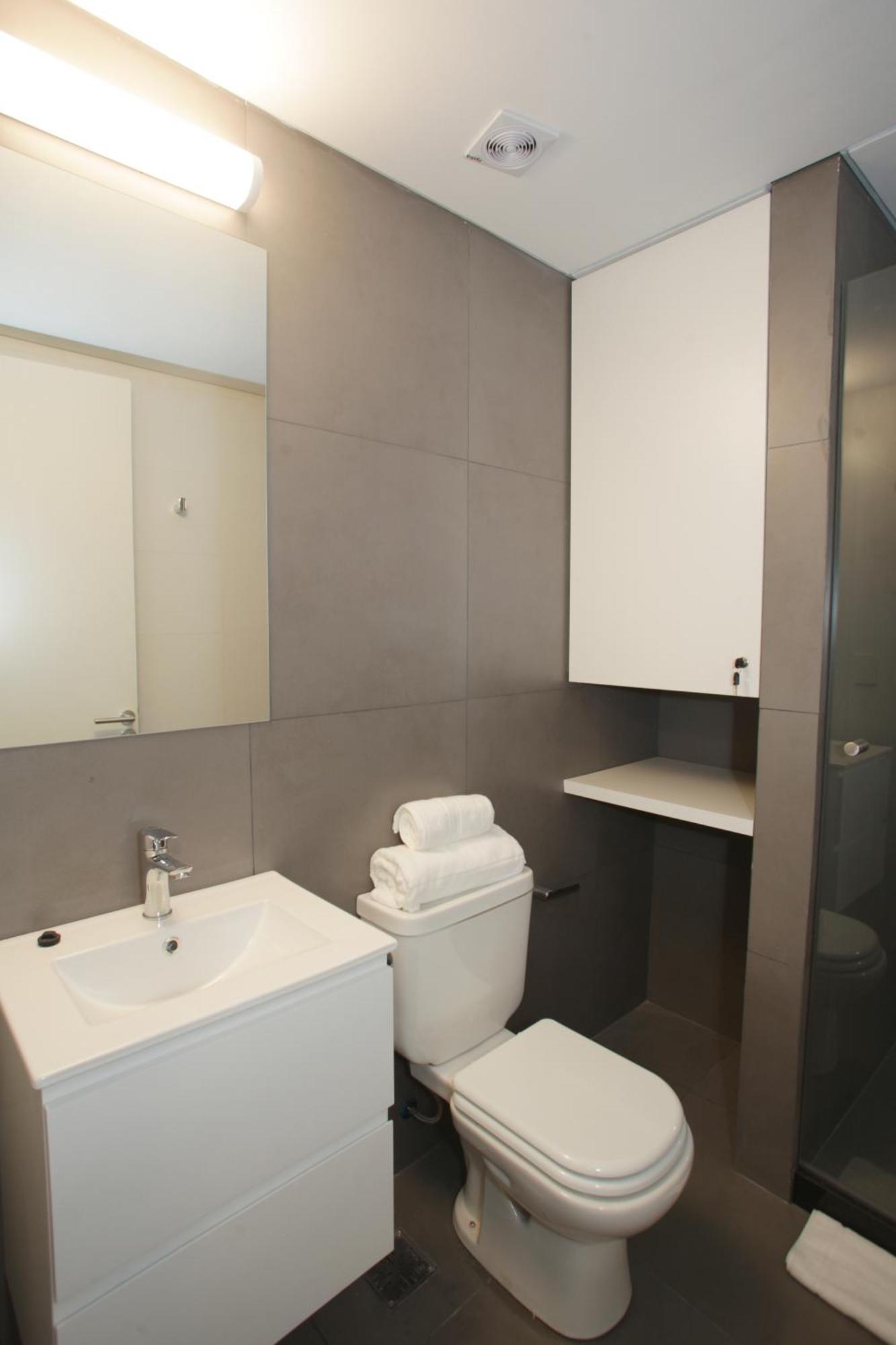 Urban Rent Live Apartment